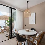 Apartmán Kikiana House *